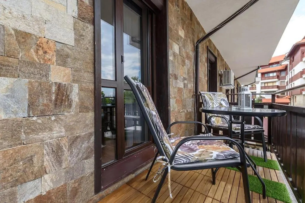 Vutovi'S Corner Made With Care Apartment Bansko